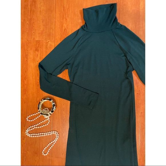 💥 Forever 21 • Turtle Neck Dress - Picture 5 of 5